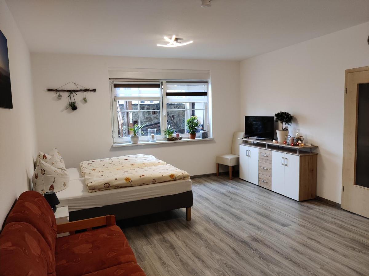 Ferienwohnung Brunow In der Natur Zuhause Neundorf  Exterior foto