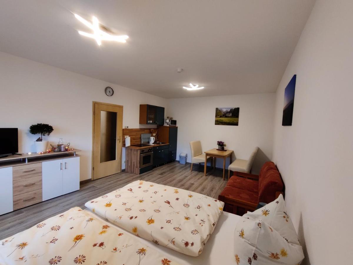 Ferienwohnung Brunow In der Natur Zuhause Neundorf  Exterior foto